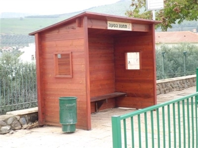 תחנת הסעה דגם ב